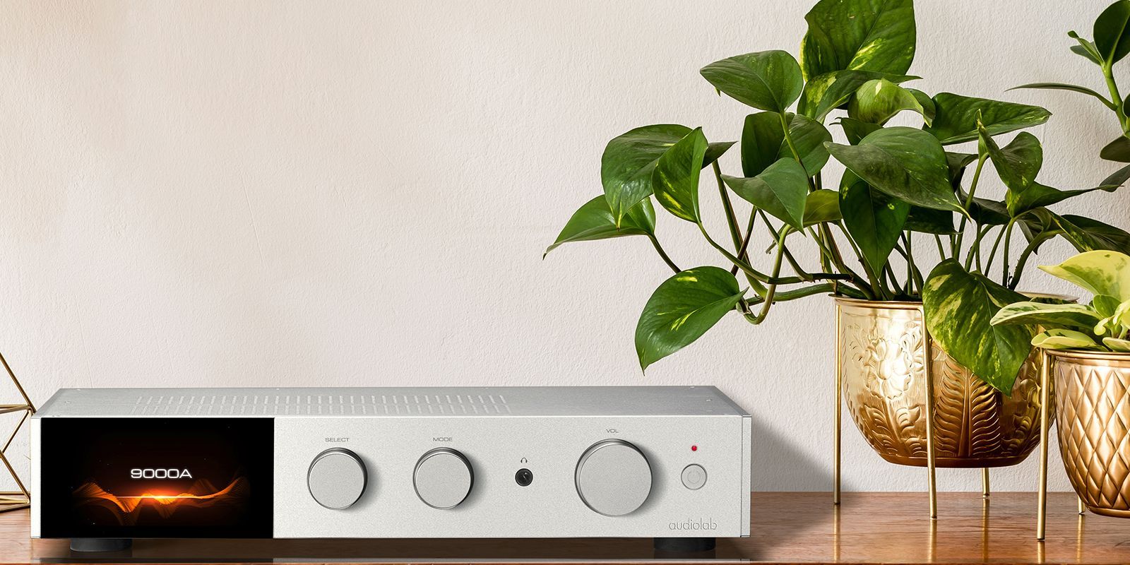 Audiolab 9000A Integrated Amplifier: The Intersection of Contemporary Art and Sonorous Science