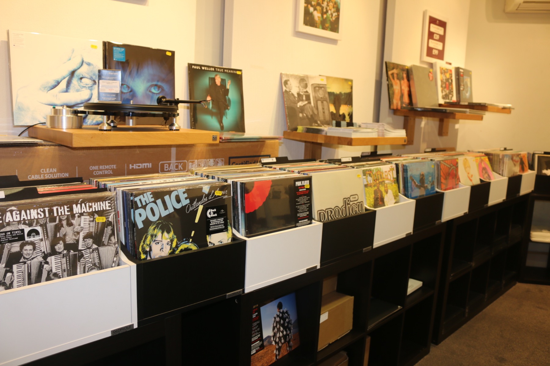 Vinyl Record Sales Through The roof 2015