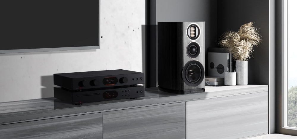 Audiolab 7000A Amplifier with 7000CDT Bundle - Image 5